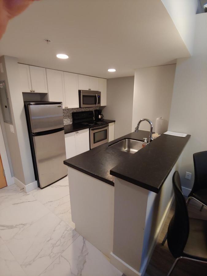 Tyndalstone Lodge 3 Bedroom In The Heart Of Village North Whistler Dış mekan fotoğraf